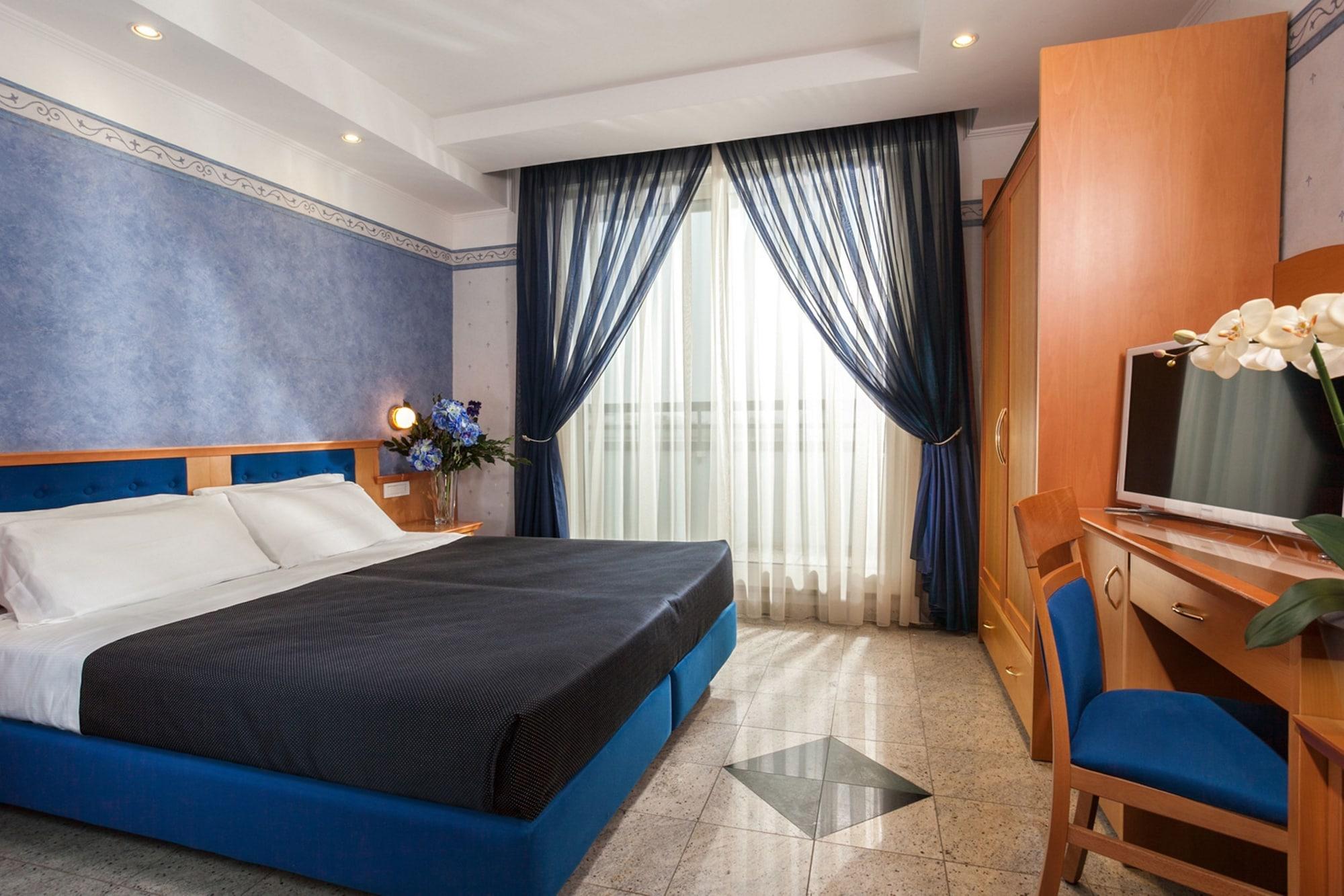 Hotel Feldberg Riccione Esterno foto