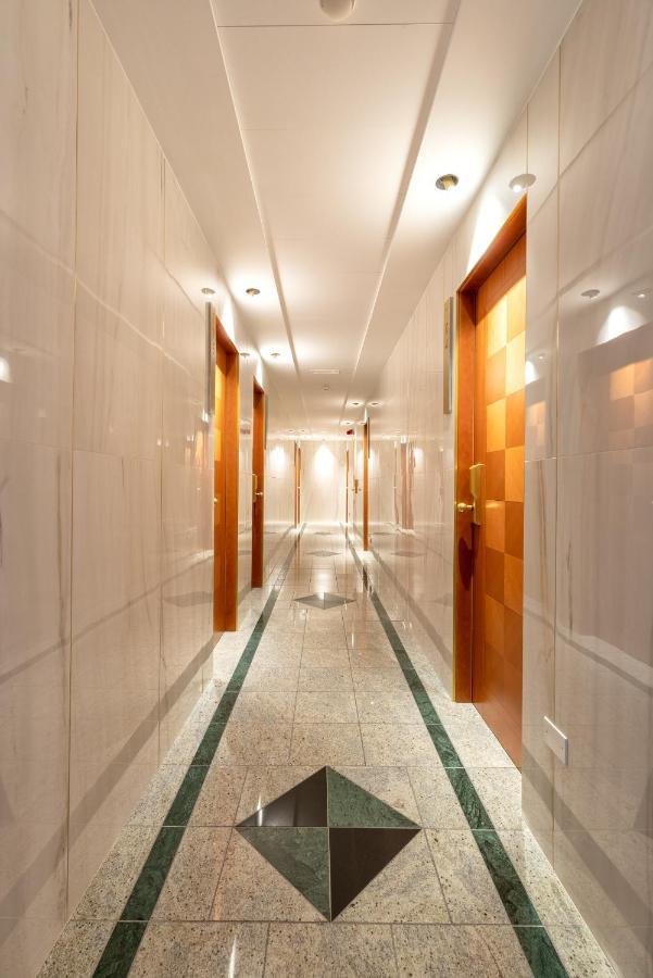 Hotel Feldberg Riccione Esterno foto