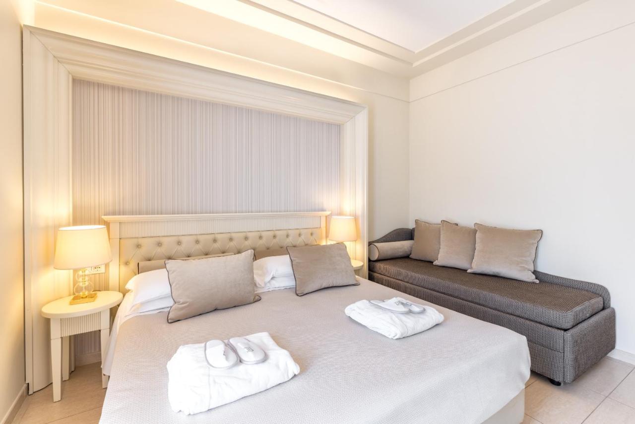 Hotel Feldberg Riccione Esterno foto