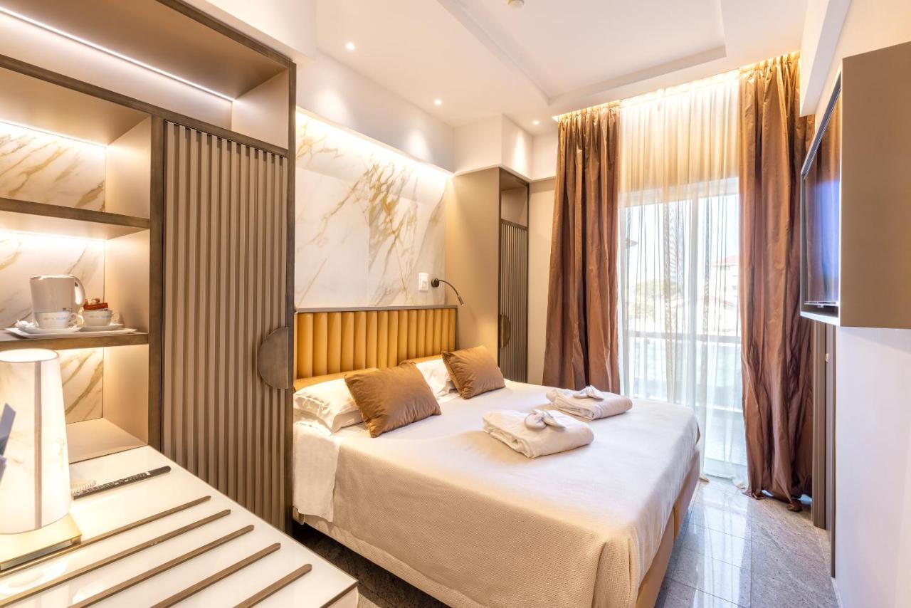 Hotel Feldberg Riccione Esterno foto